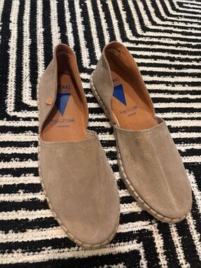 Verbenas Carmen Taupe Suede Espadrilles Size 41
